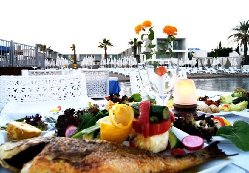 Lugga Boutique Hotel & Beach Ortakent Exterior foto
