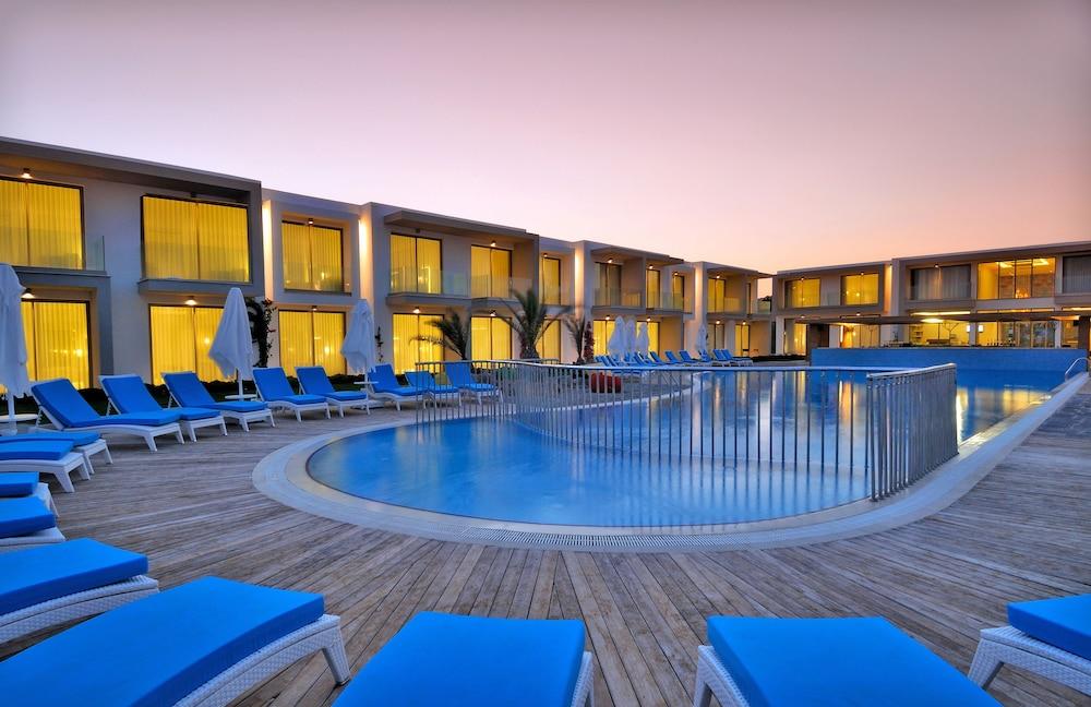 Lugga Boutique Hotel & Beach Ortakent Exterior foto