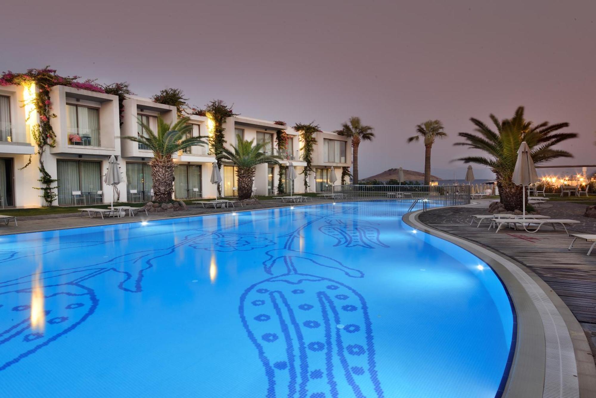Lugga Boutique Hotel & Beach Ortakent Exterior foto